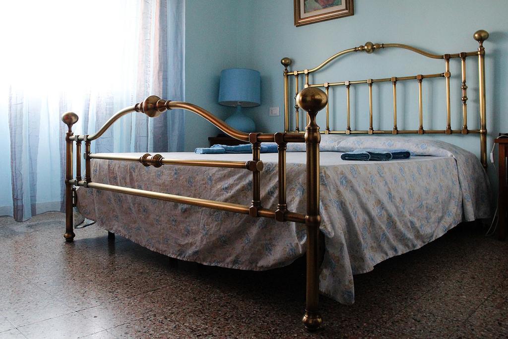 Guesthouse Stazione Pisa Centro Luaran gambar